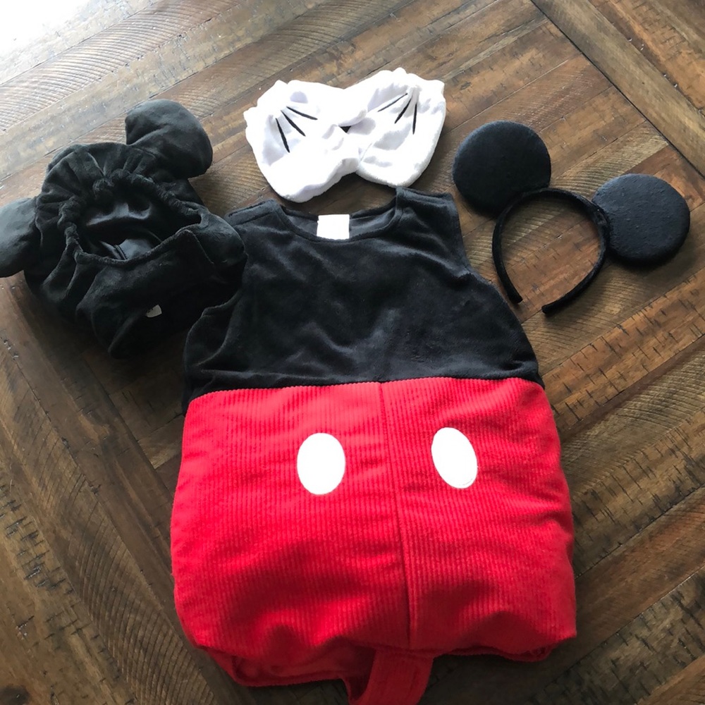 Mickey Mouse costume-Disney store